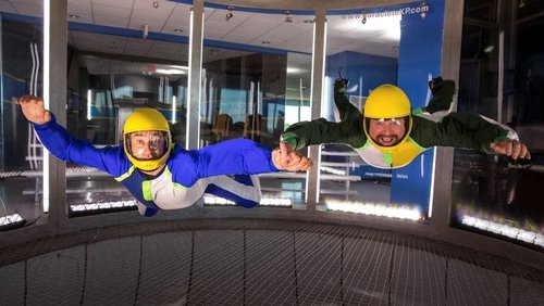 Keeping Up With The Joneses - Hàng Xóm Tôi Là Đặc Vụ - Hình 3