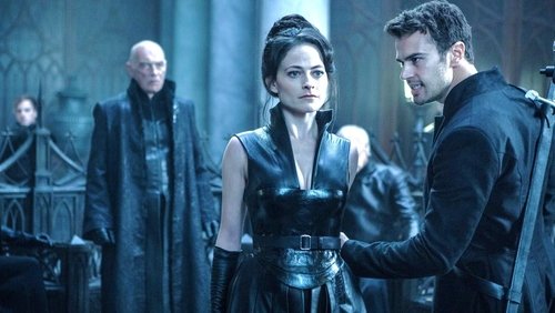 Underworld: Blood Wars - Thê Giới Ngầm 5: Trận Chiến Đẫm Máu - Hình 1